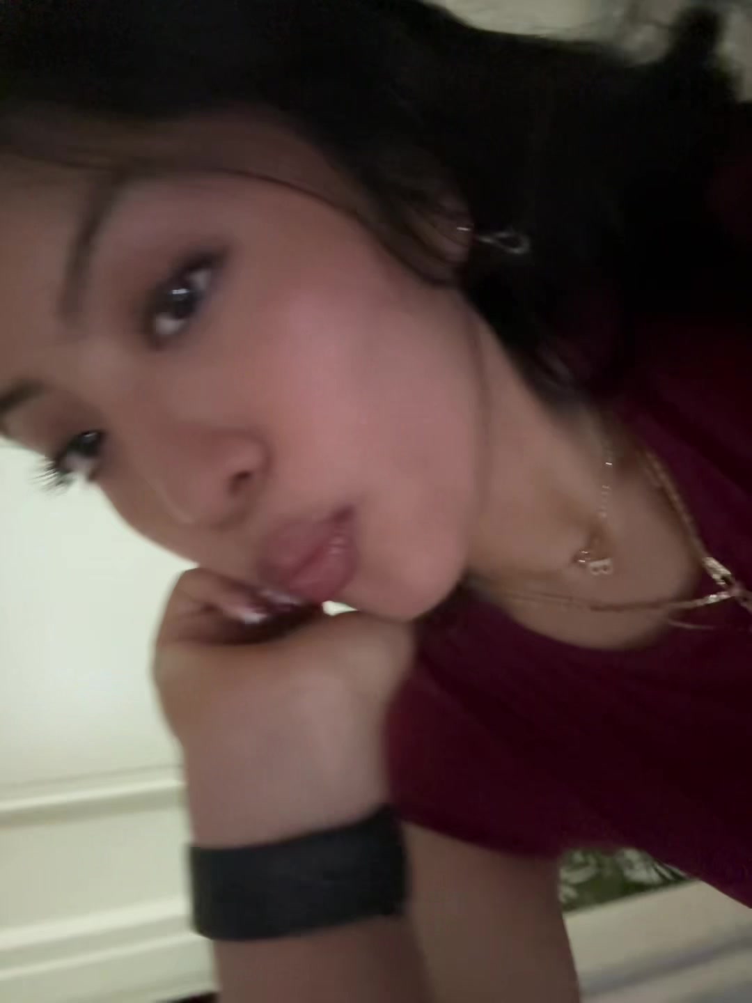 @kellyy