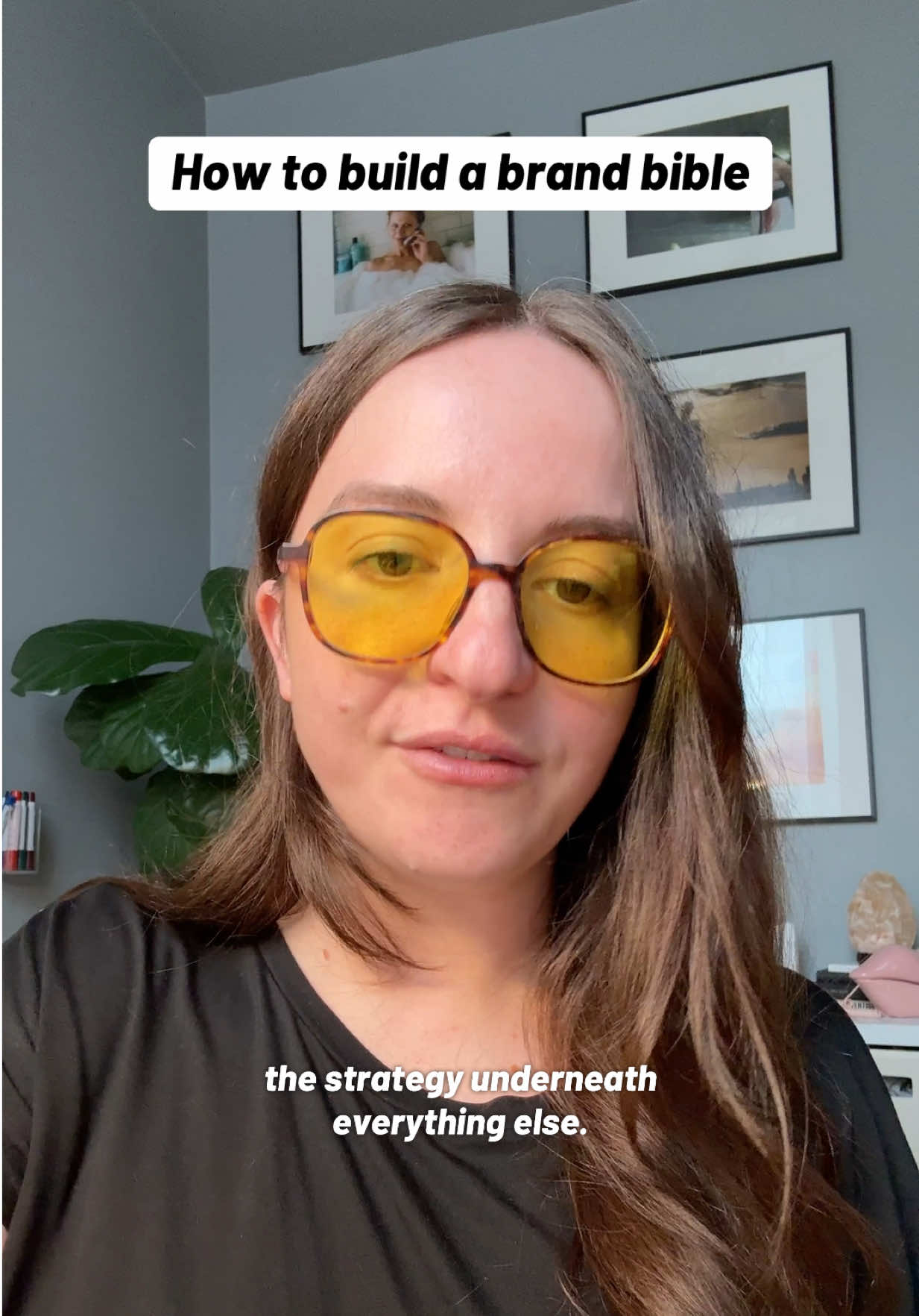 @Anja | your brand strategist ✨