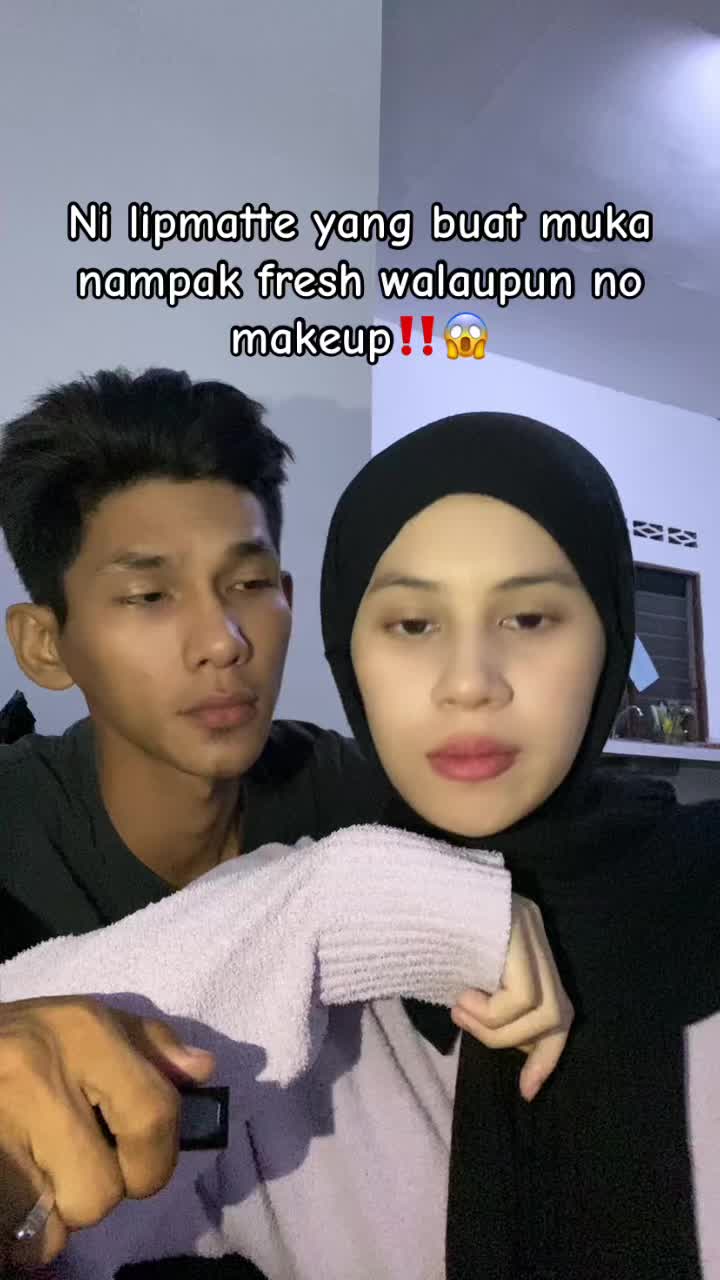 @𝒽𝒶𝓏𝒾𝓔