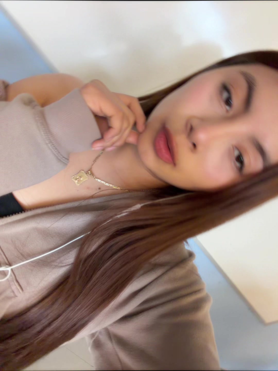 @G_17