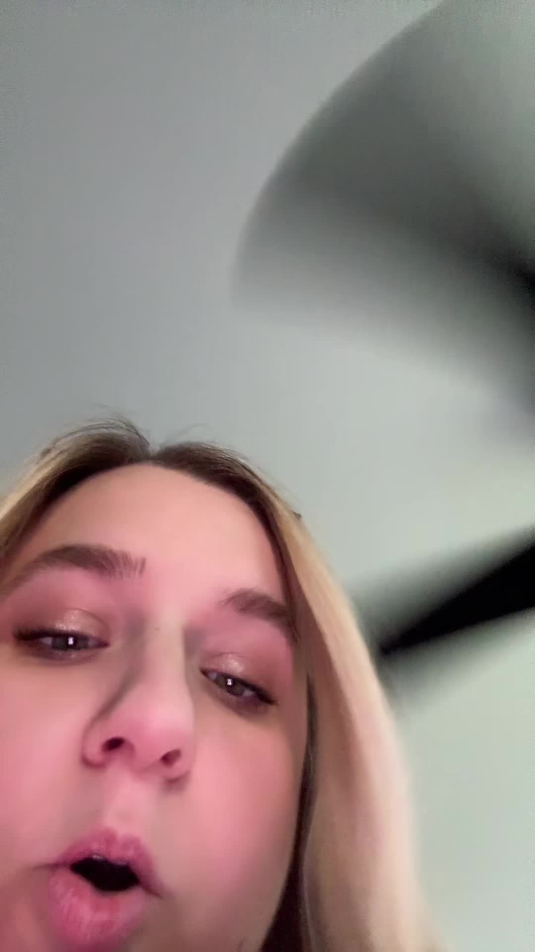 @momerik911