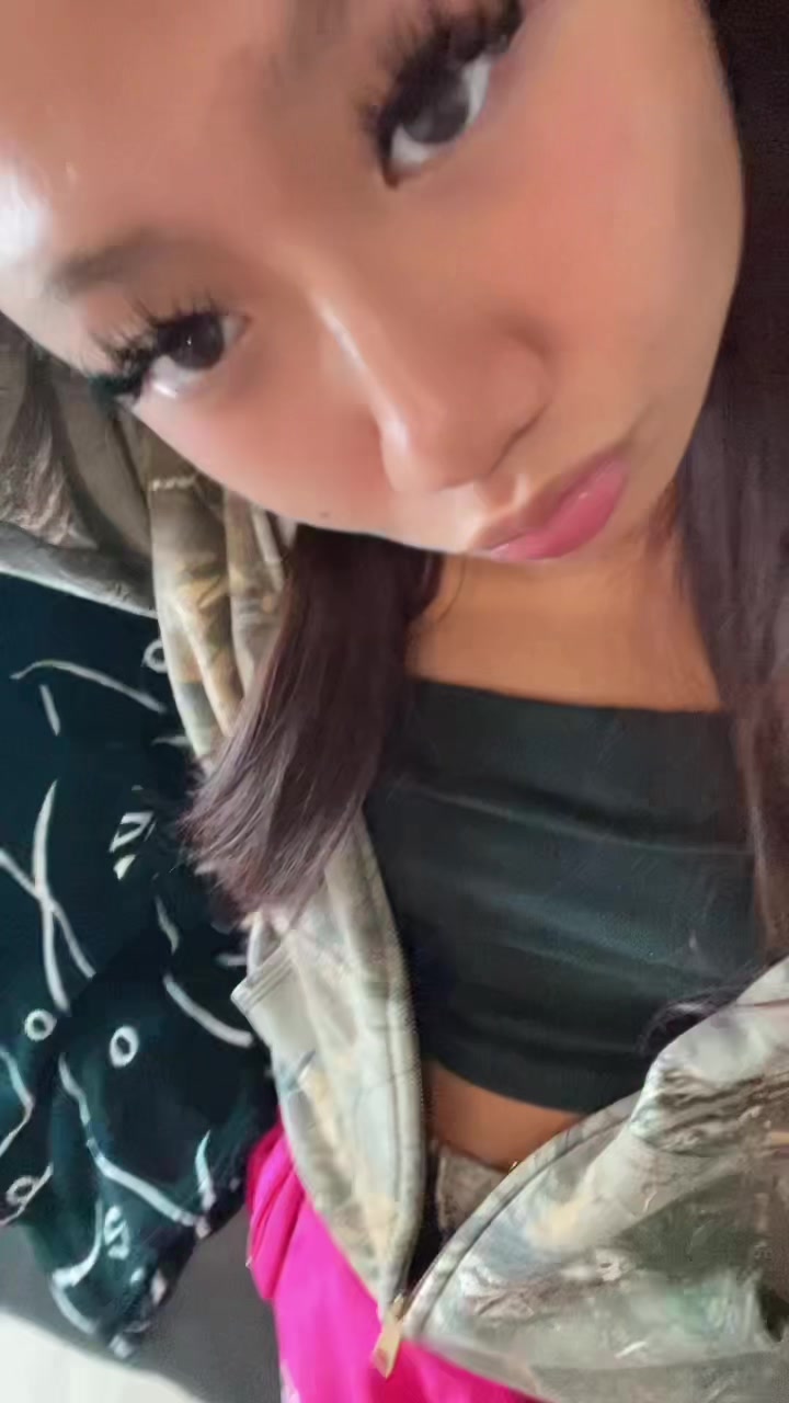 @lucy