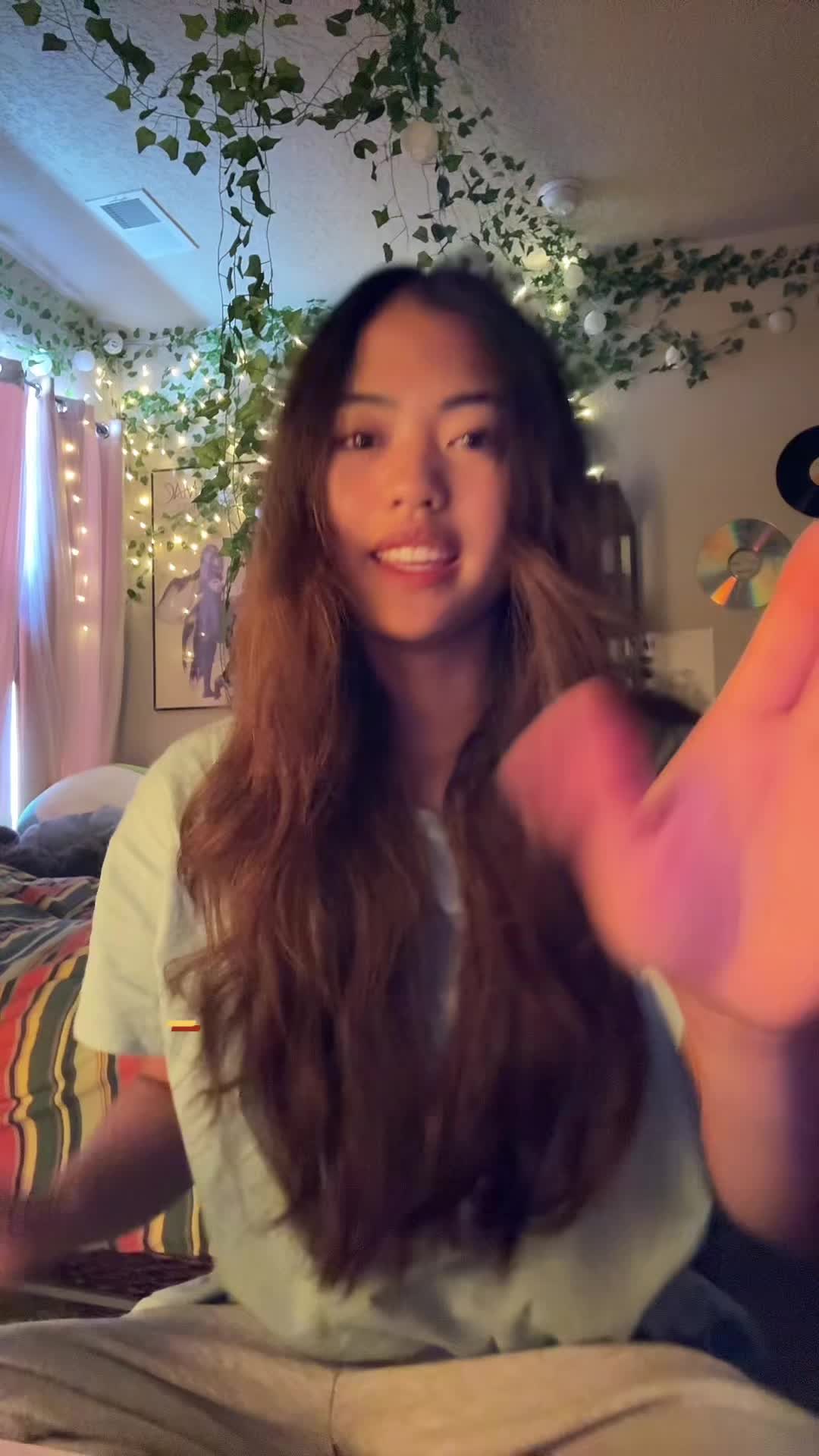 @ahsmellycat