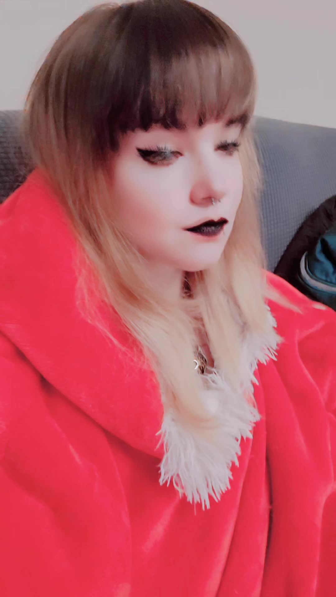 @(^▽^) ł₦₭ɆĐ ฿Ⱡ₳₵₭ ₵₳₮ (✿^▽^)