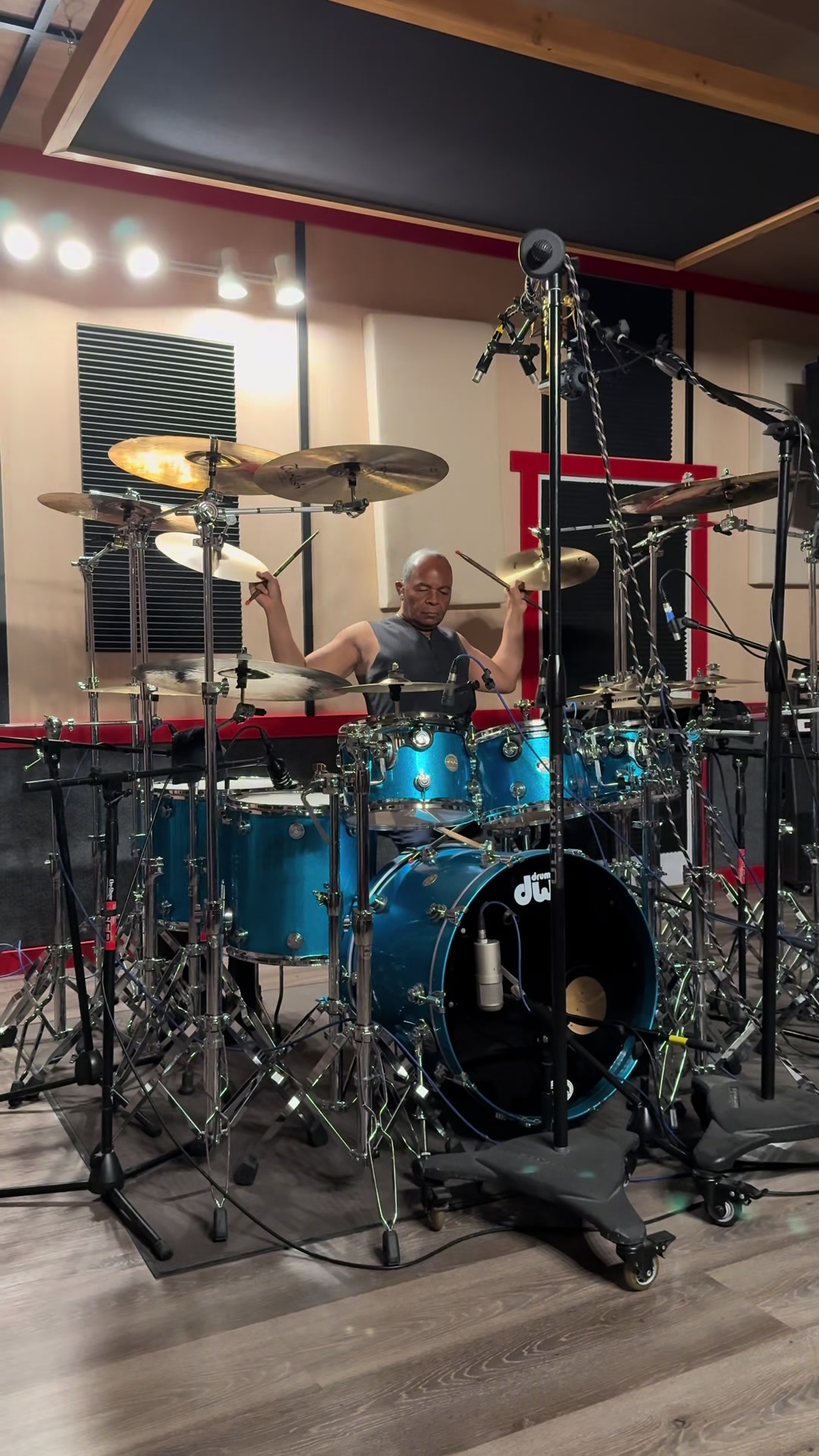 @Jonathan Moffett