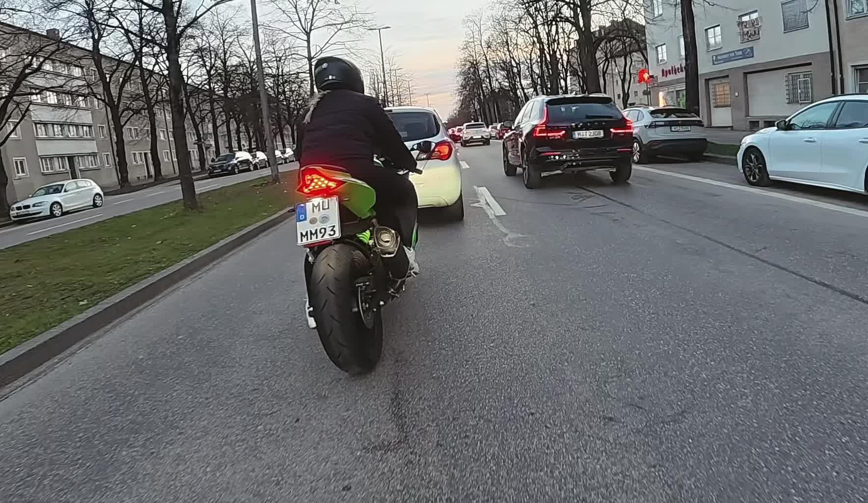 @MxRR