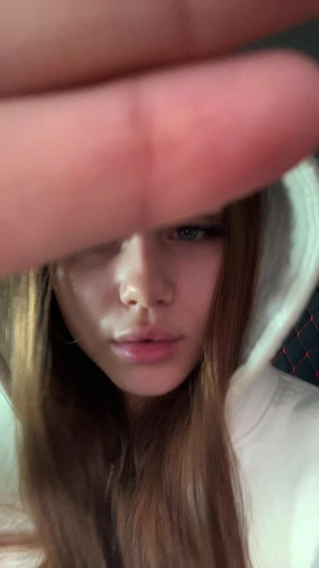 @лера я
