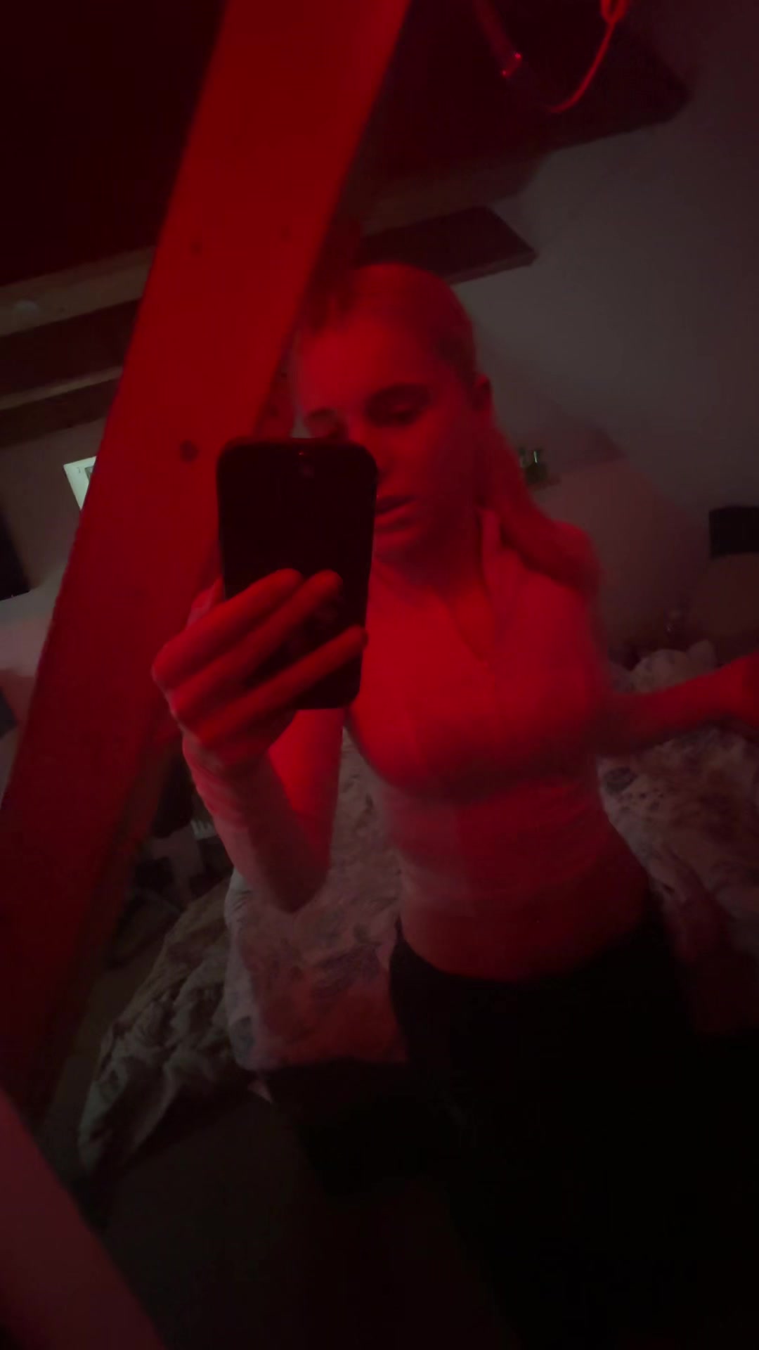 @tonilove65