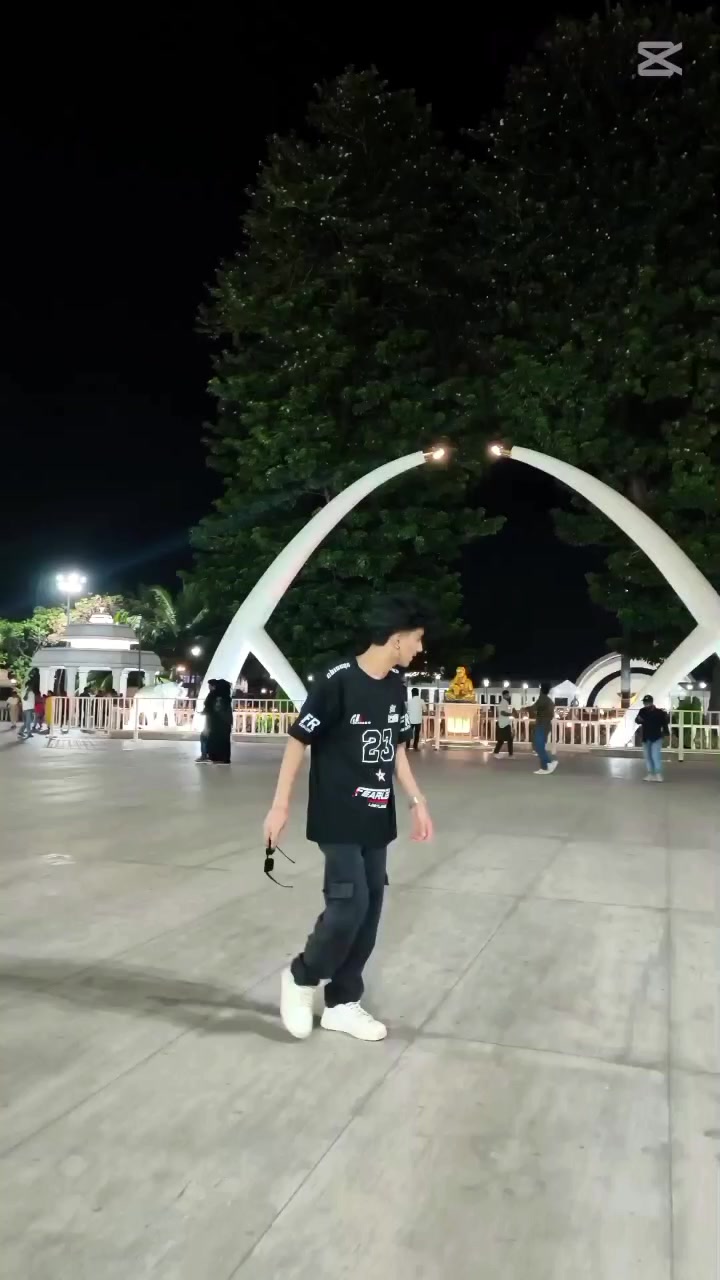 @★彡[ʀᴀᴊᴇꜱʜ]彡✨