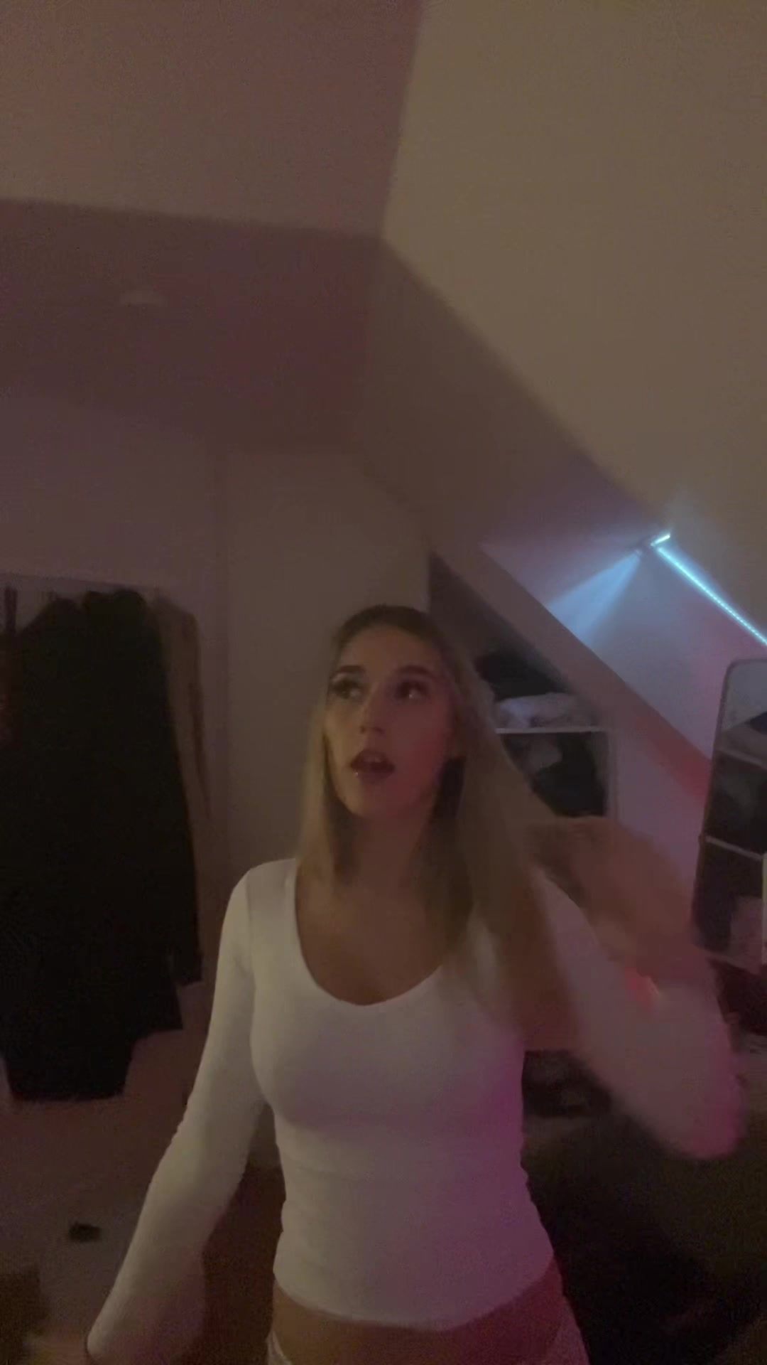 @Sophie