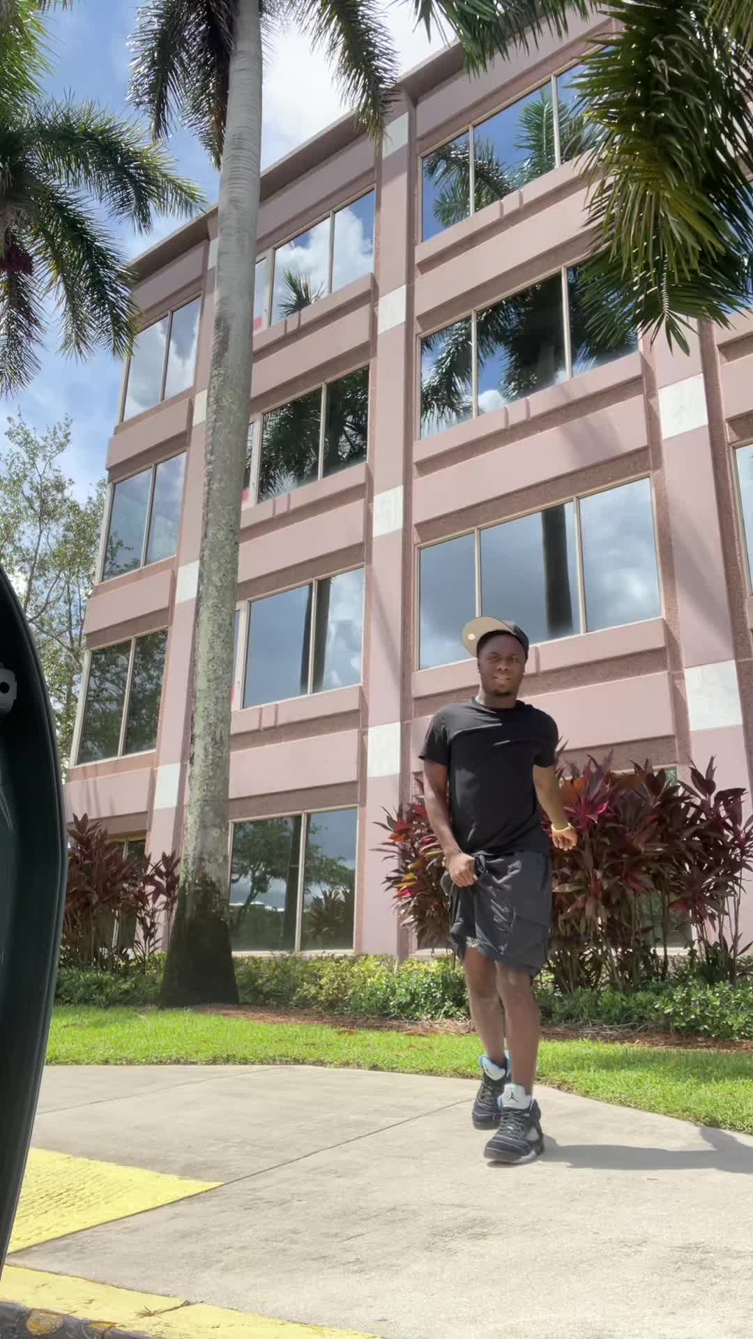 @FLAWDA🇧🇸