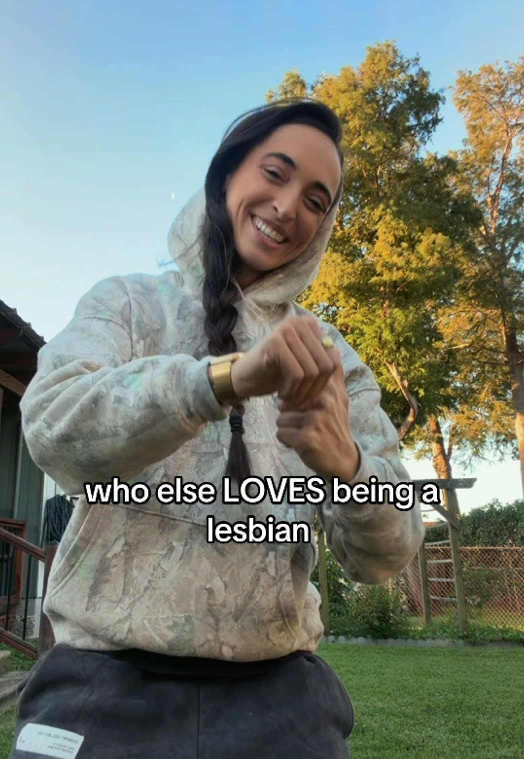 @sapphicgazeclub