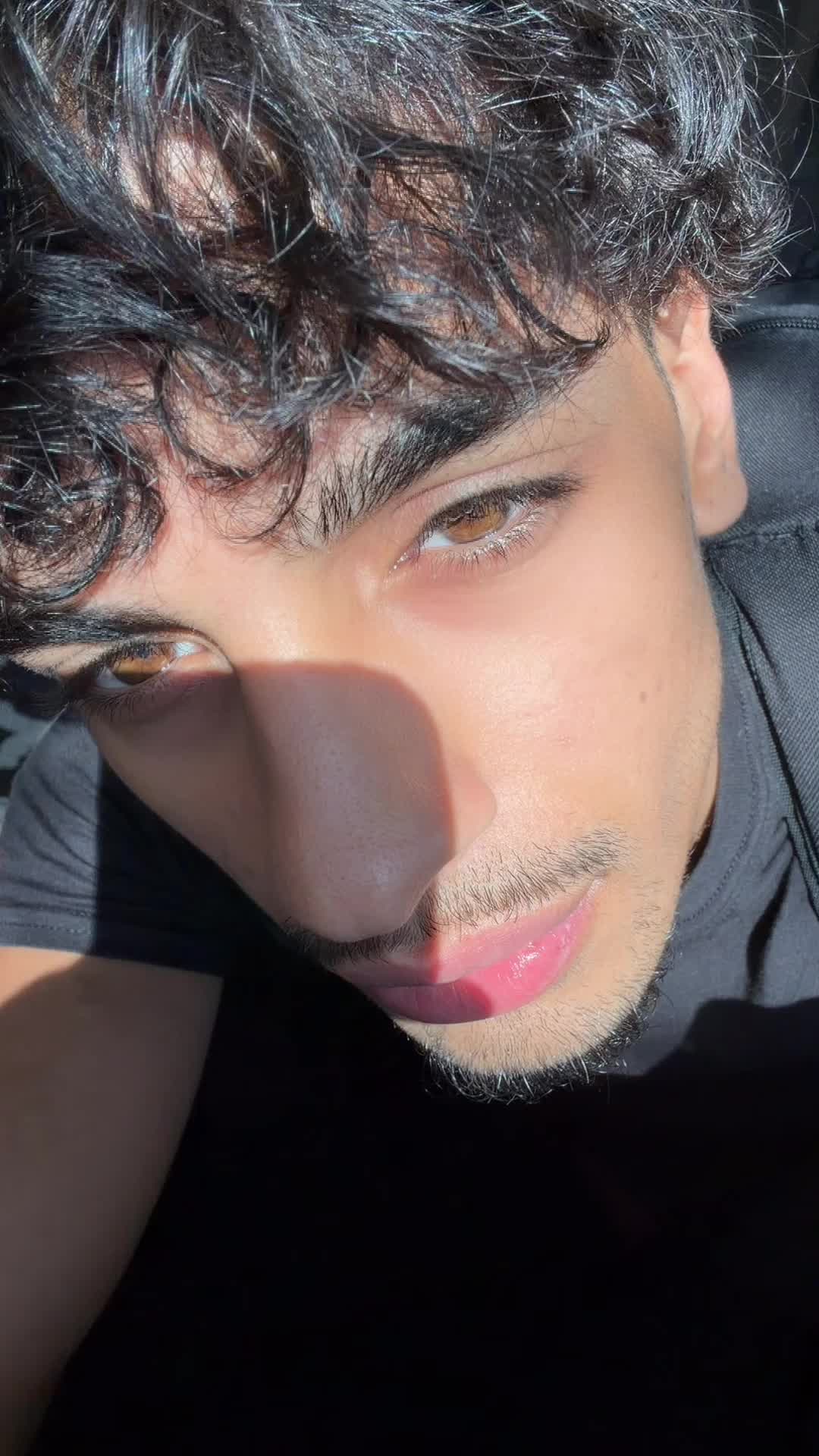 @Ja4️⃣