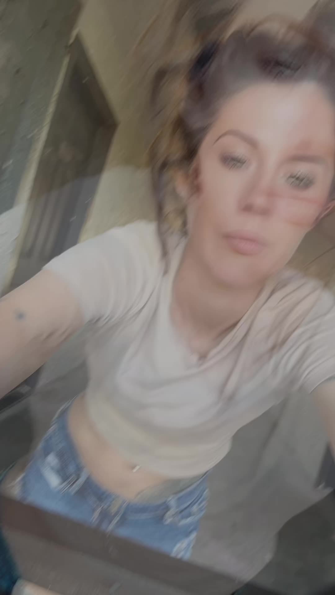 @IttyBittyTricia