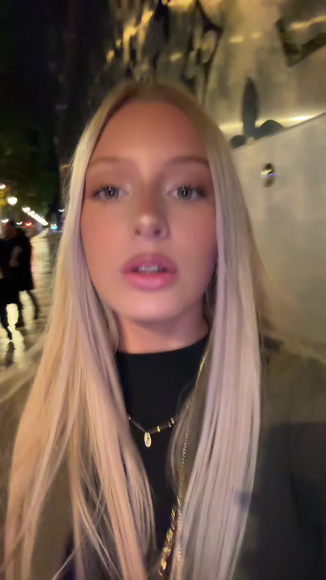 @N E L L