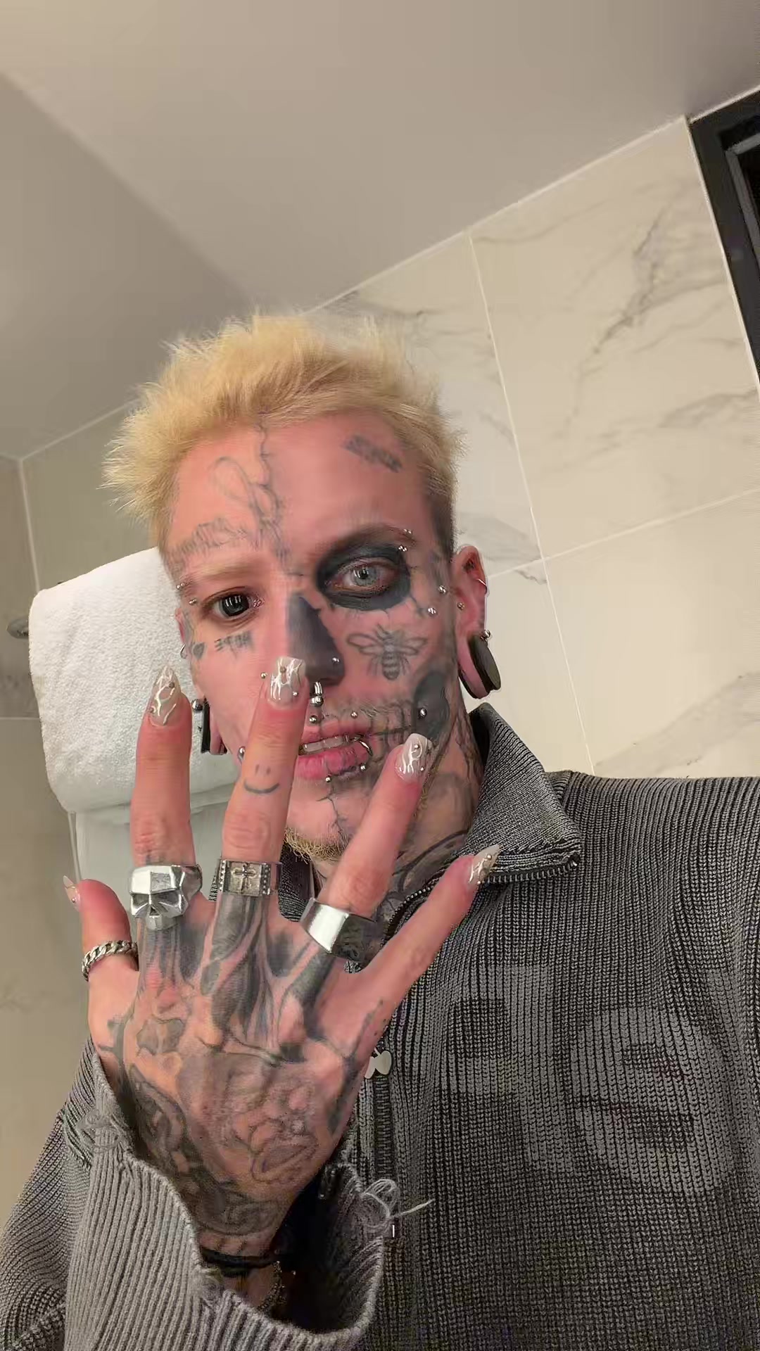 @ꜱᴋᴇʟᴇᴛᴏɴ ꜰᴀᴄᴇ || ꜱᴋᴇʟʟʏ💀