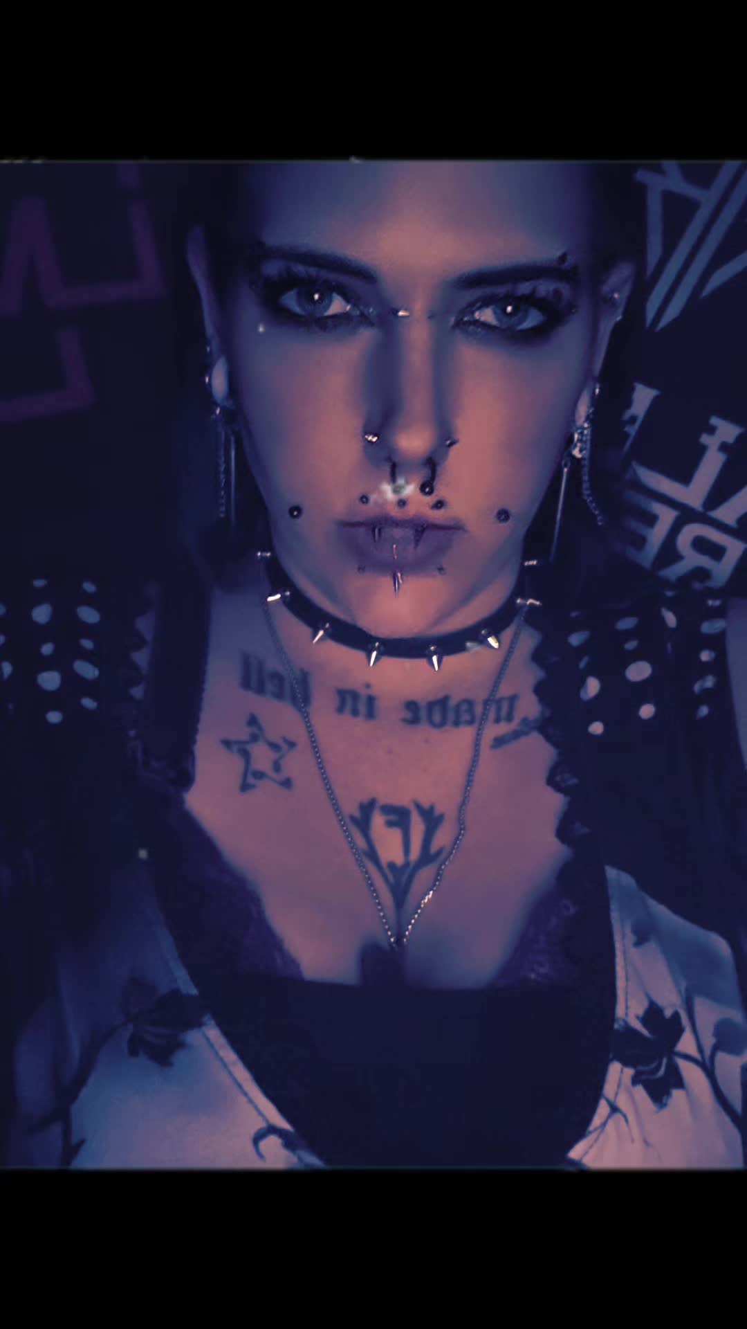 @⛧𝗚𝗼𝘁𝗵𝗶𝗰_𝗥𝗮𝘃𝗲𝗻⛧🐦&zwj;⬛