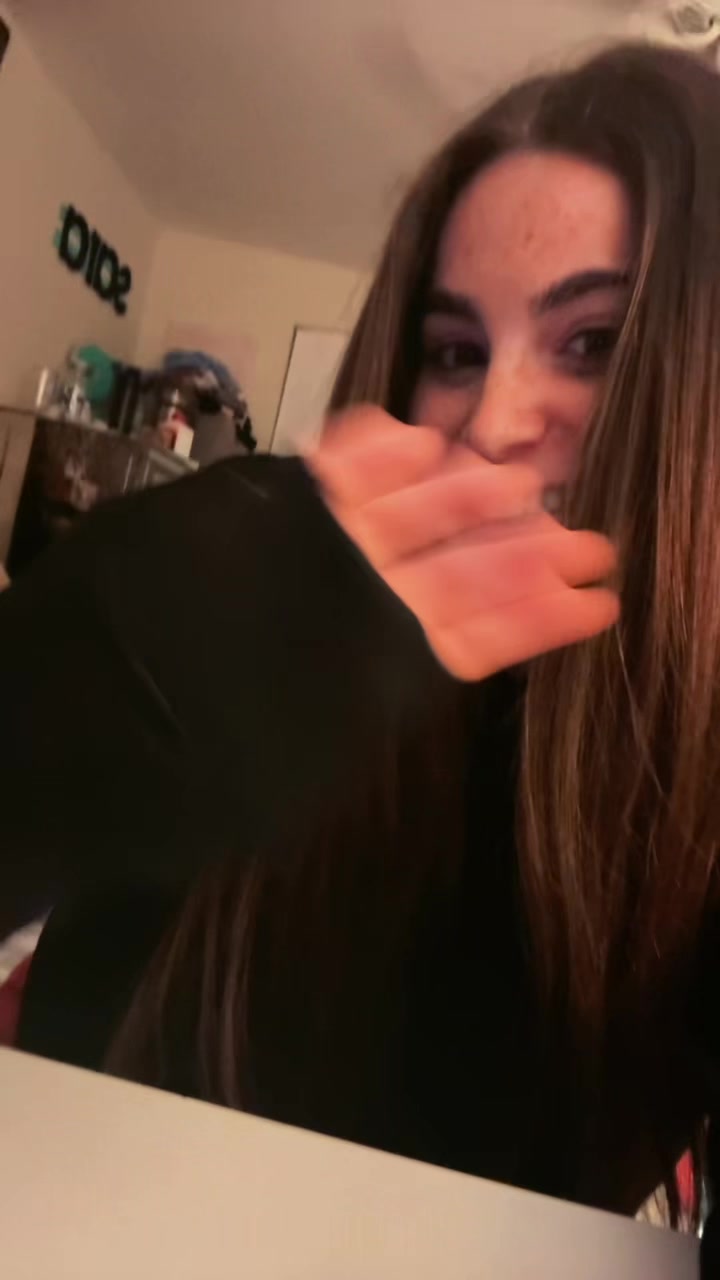 @lifebysara_