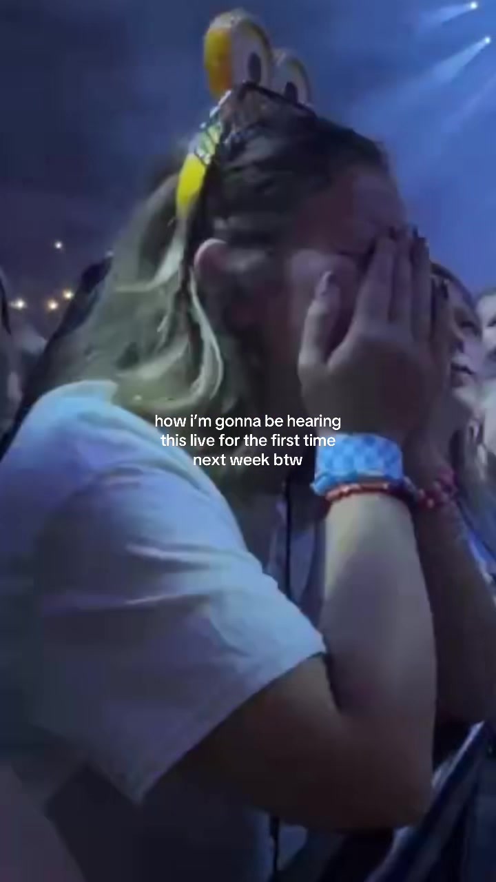 @ash <3