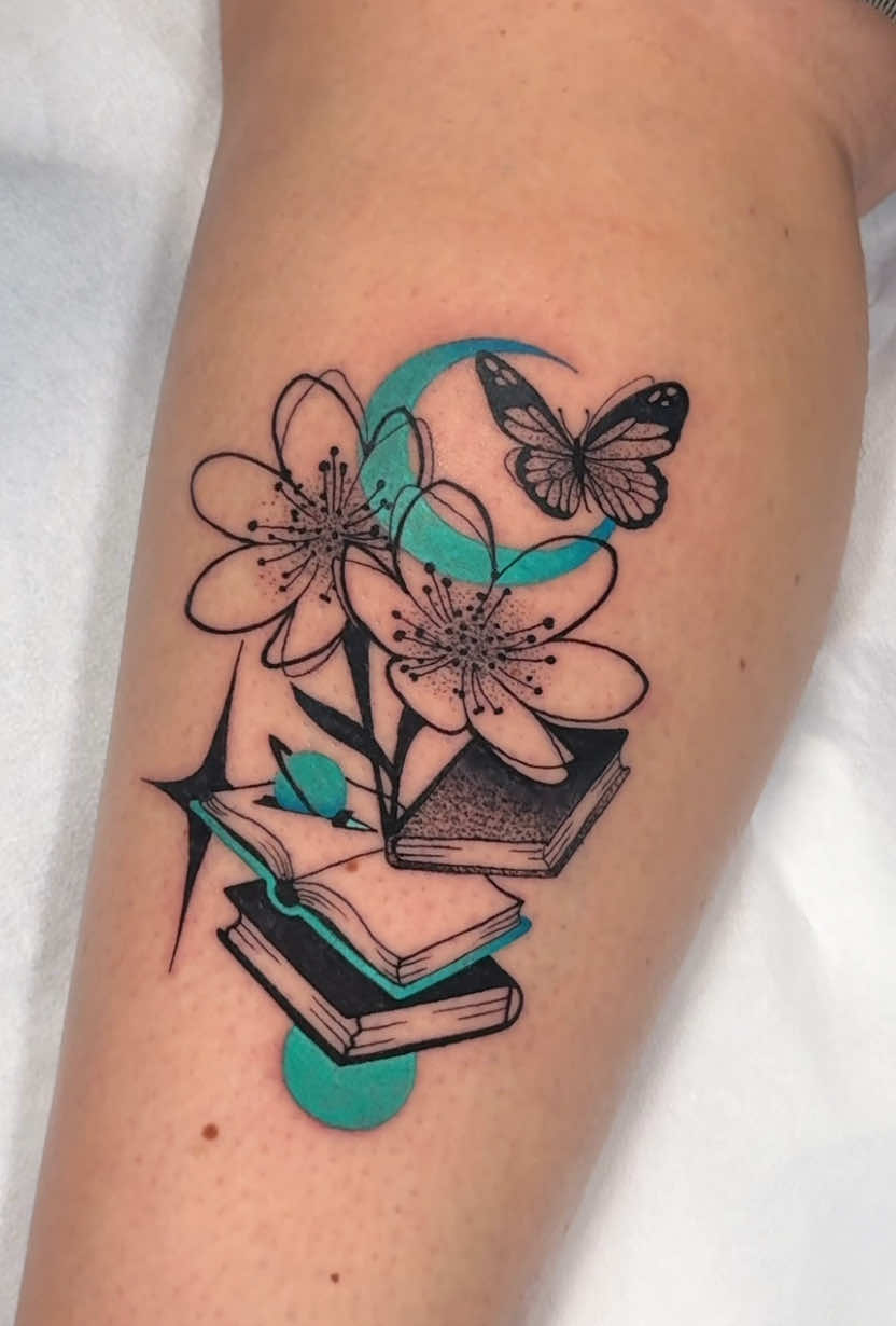 @Ary Lilith tattoo artist