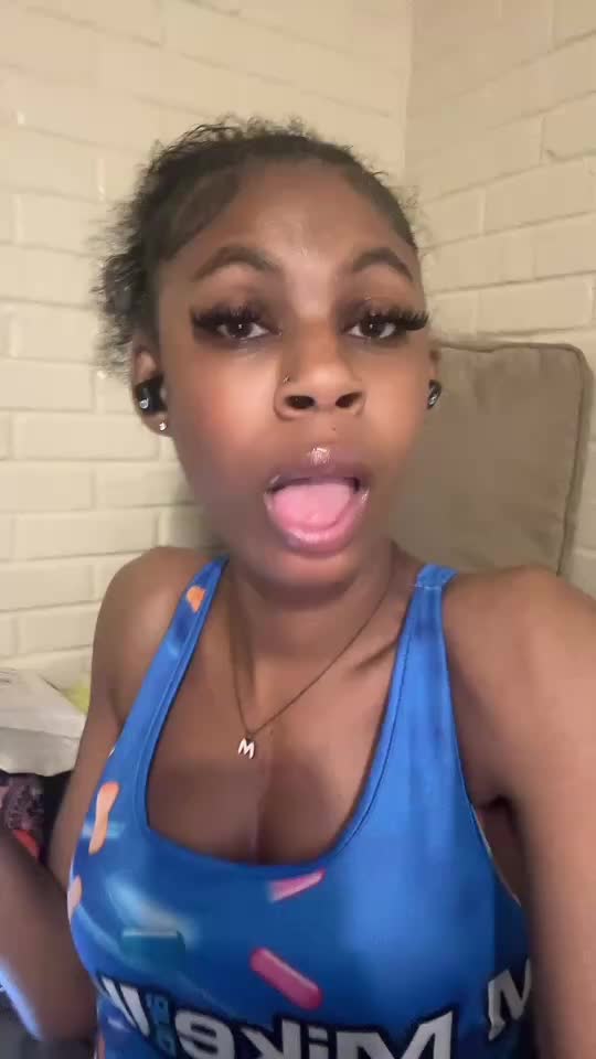 @MyMy💕