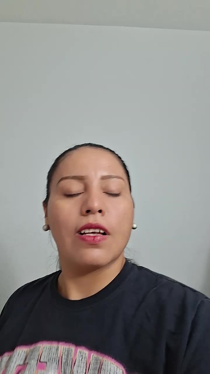 @Roxana