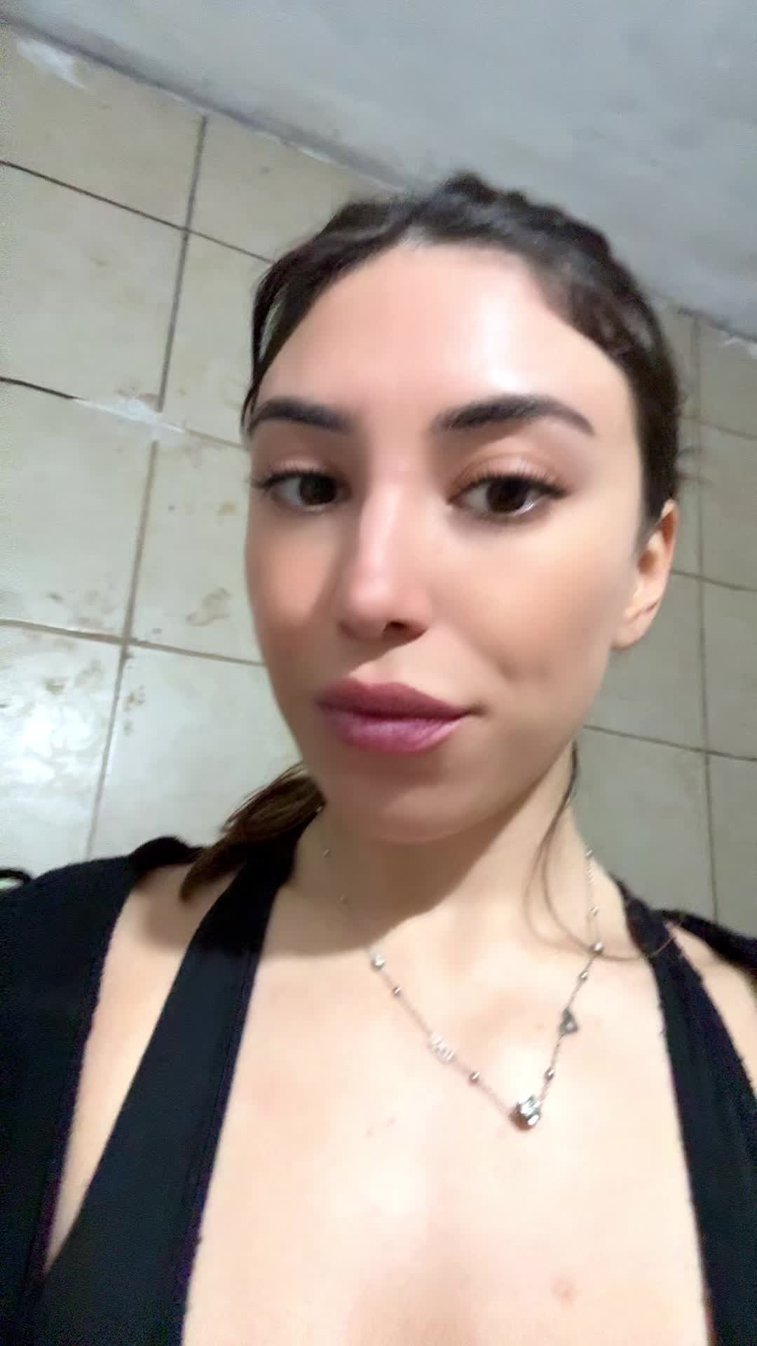 @Ayus.s