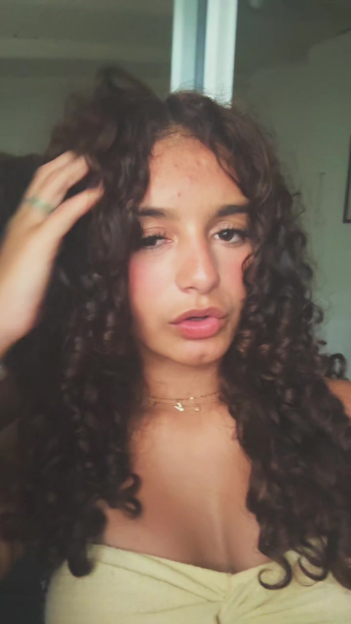 @😜✨𝓥𝓪𝓵𝓮 ✨😜