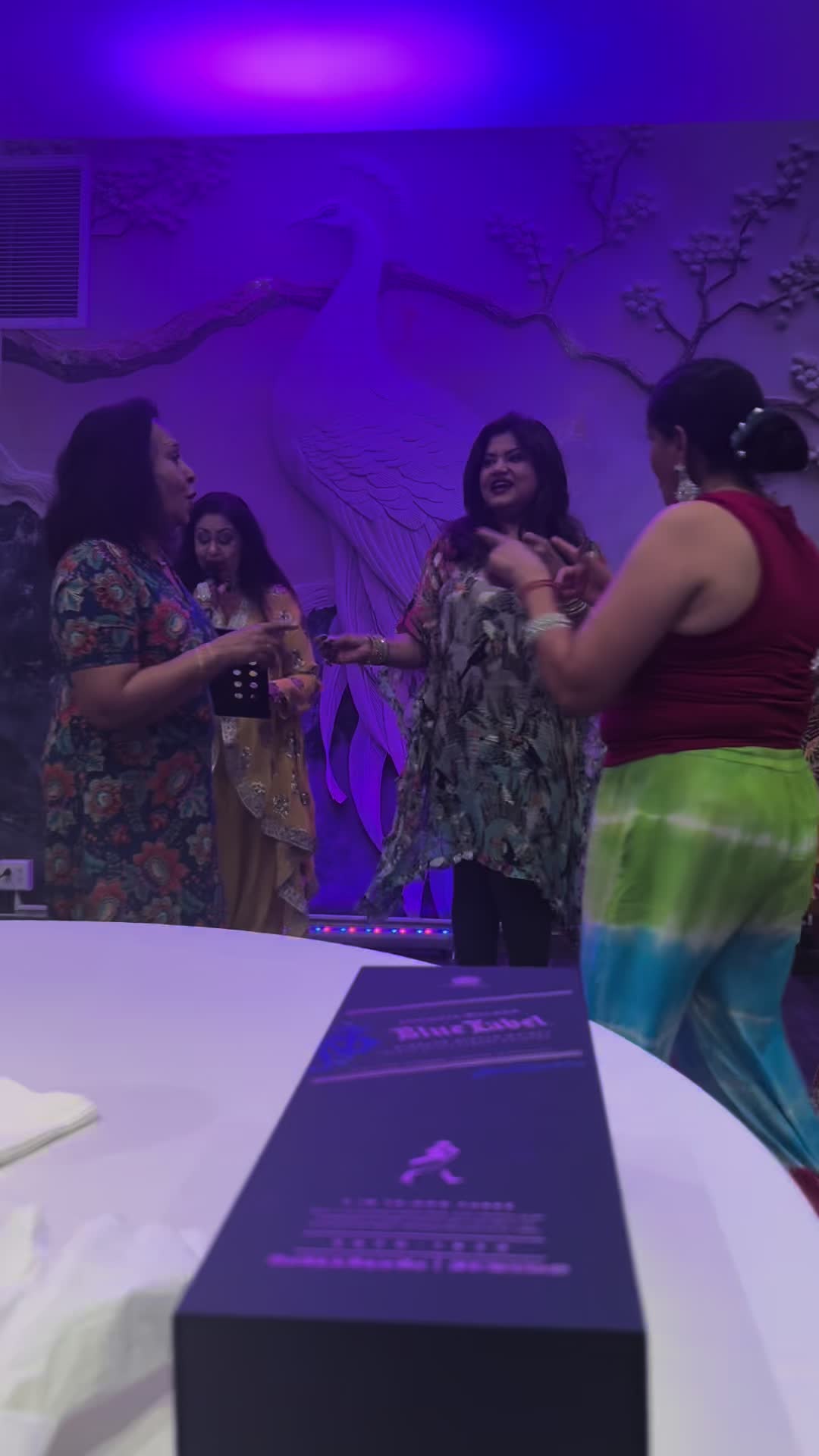 @Dollychopra USA 🇺🇸