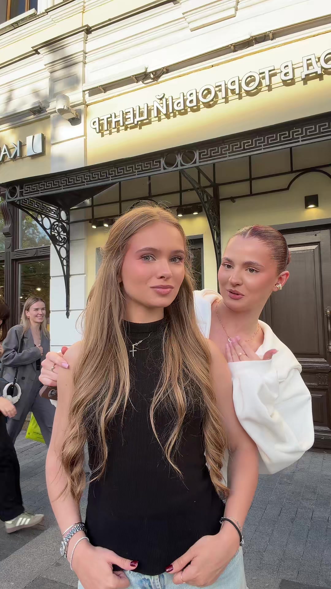 @morlovva42