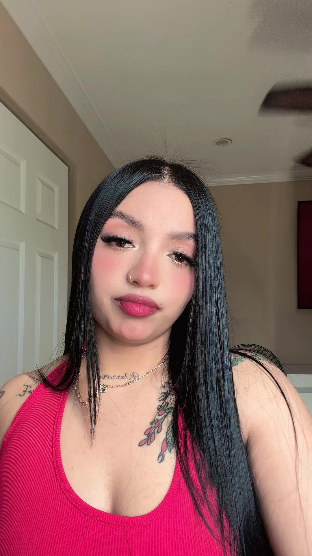 @KarelysKnosville👸🏻