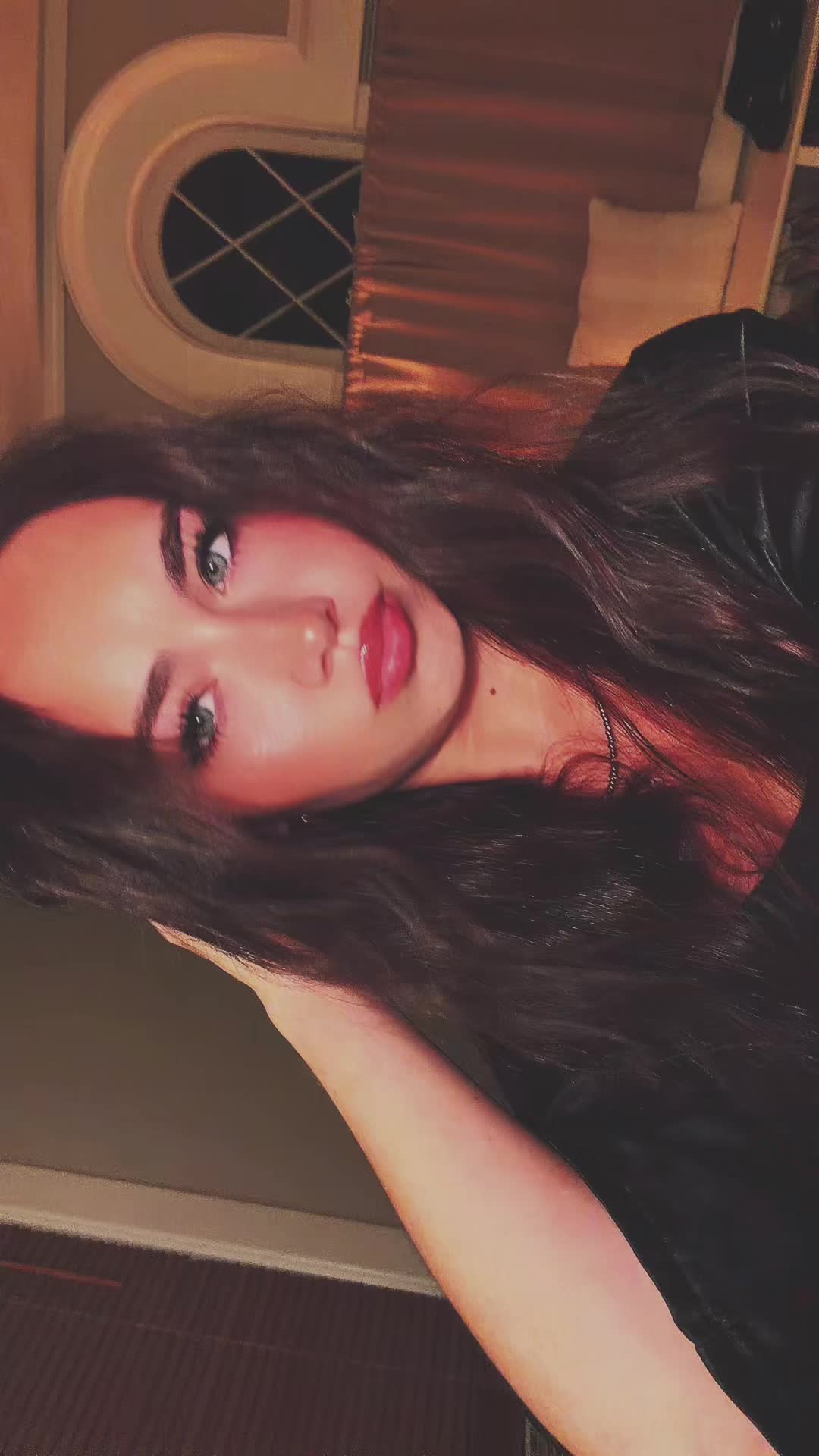 @alanaa