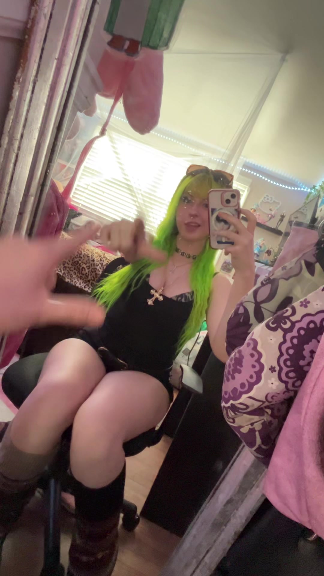 @𝐿𝓎𝒹𝒾𝒶 🐇