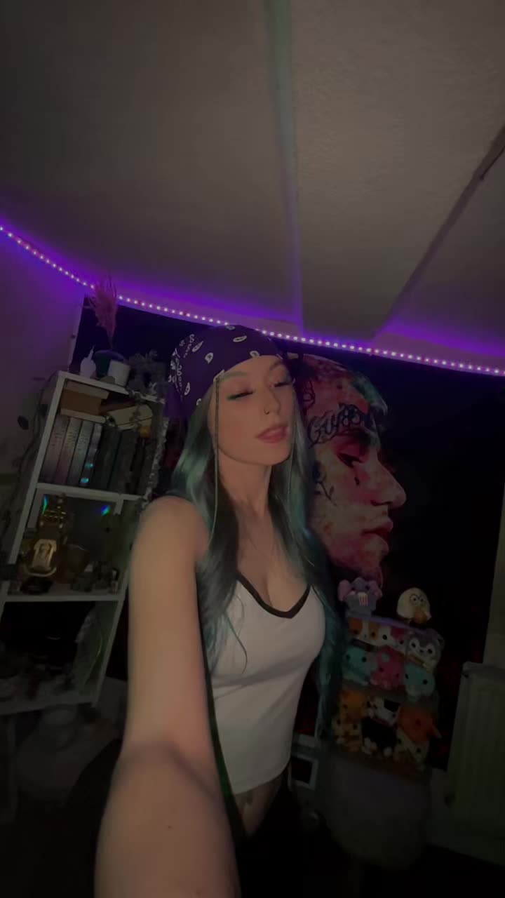 @Sammy💚💜