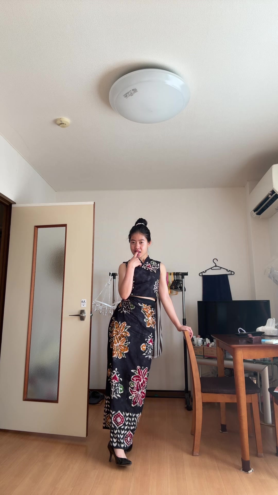 @Hnin Pearl Zaw