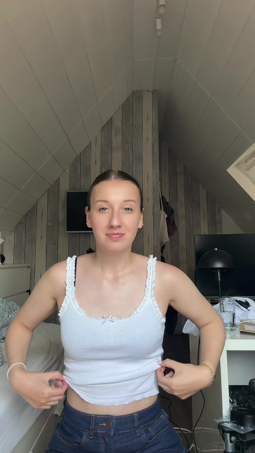 @Sophie