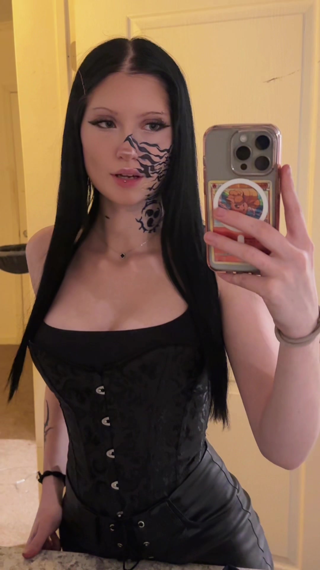 @Kinna𖣂