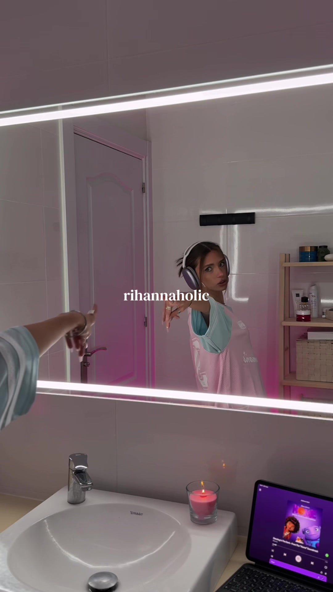 @Diana