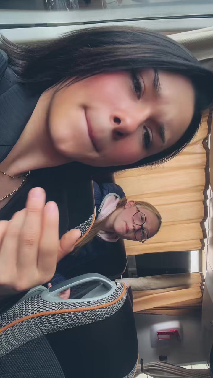 @Lolaaaaa