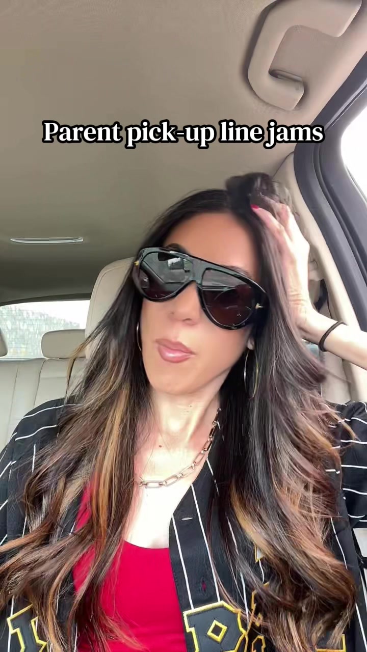 @Jenn🖤