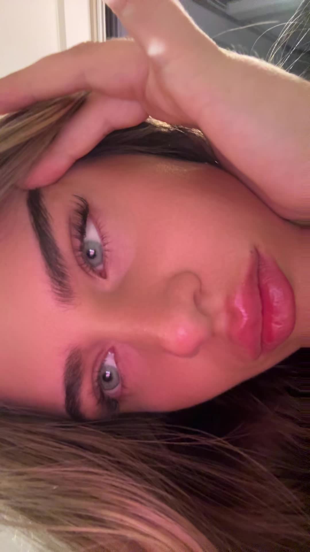 @𝐋𝐚𝐞 𝐋𝐚𝐞 🕊