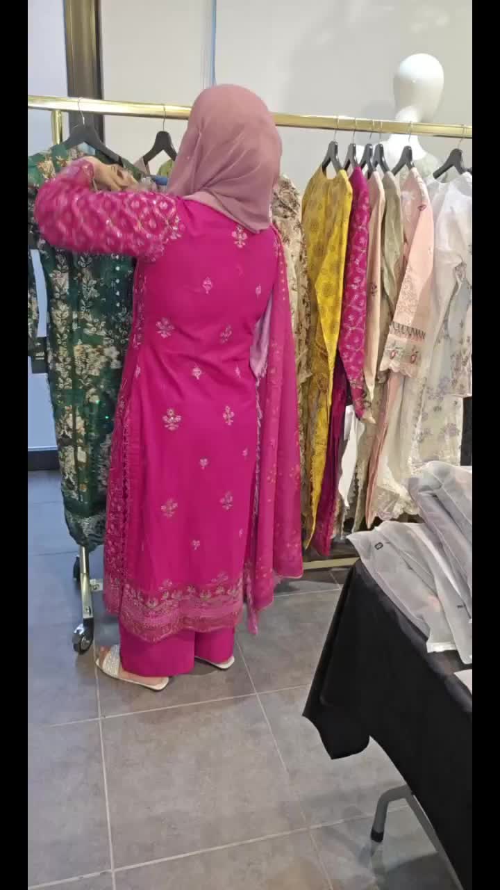@Aizahs Collection