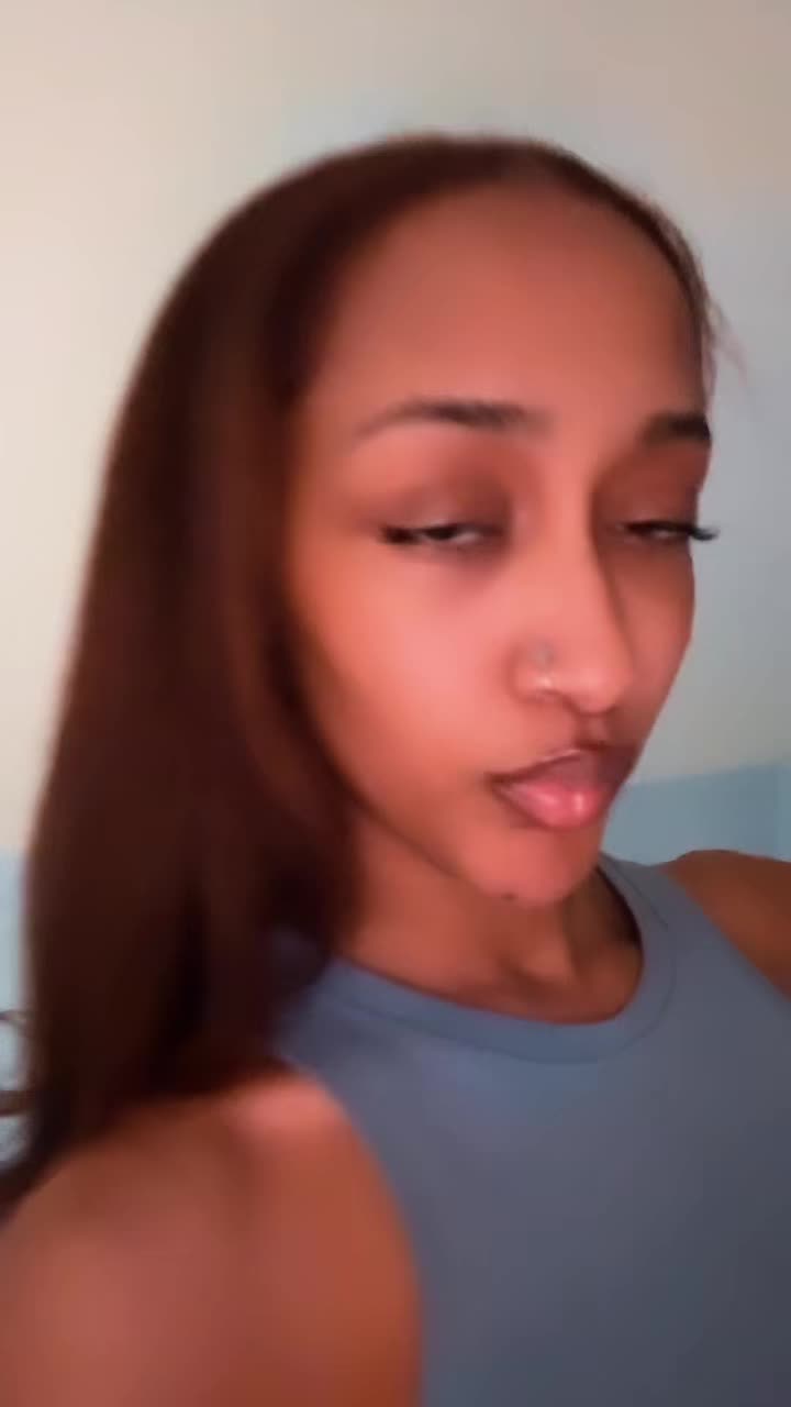 @Neli&trade;️