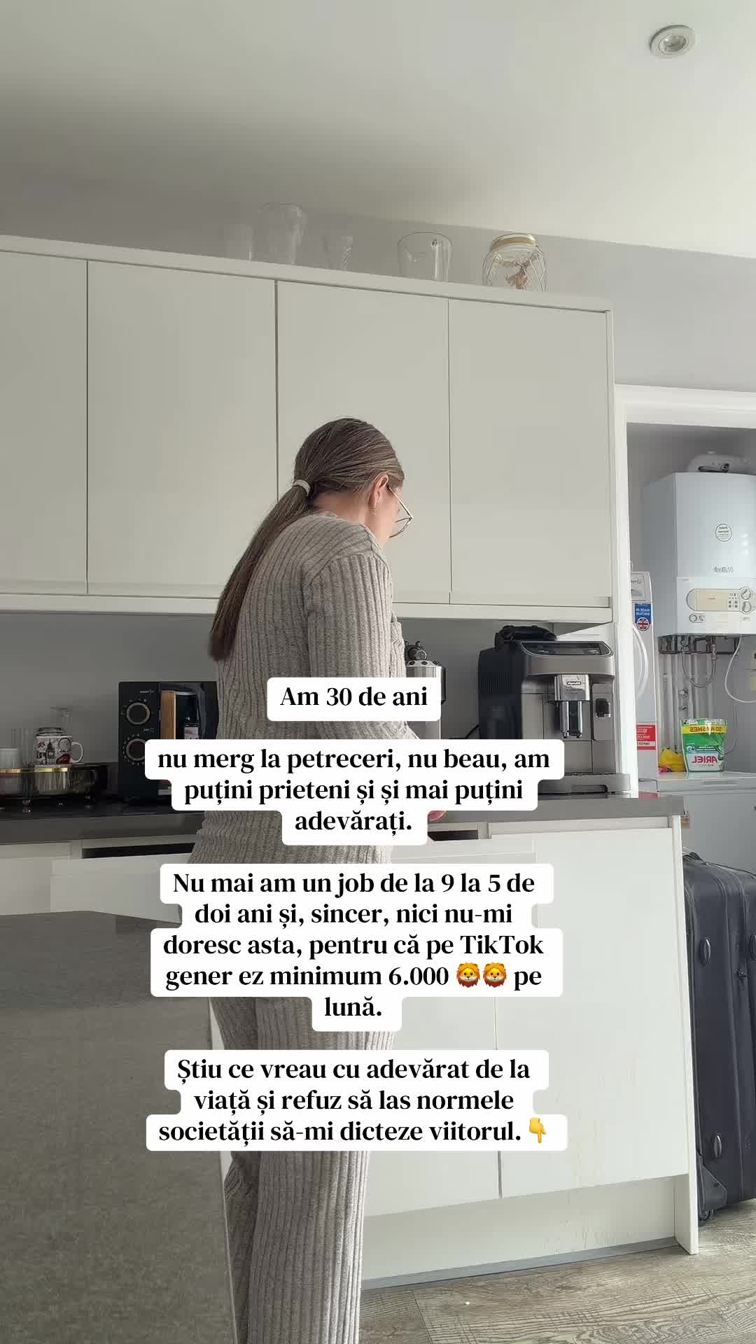 @Cristina Alina