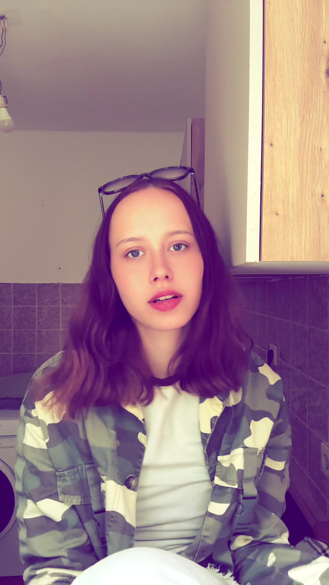 @Lili