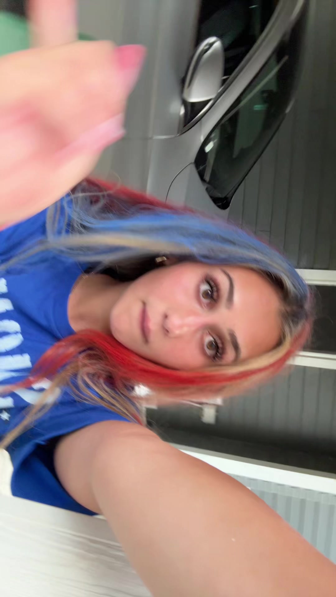 @Elena