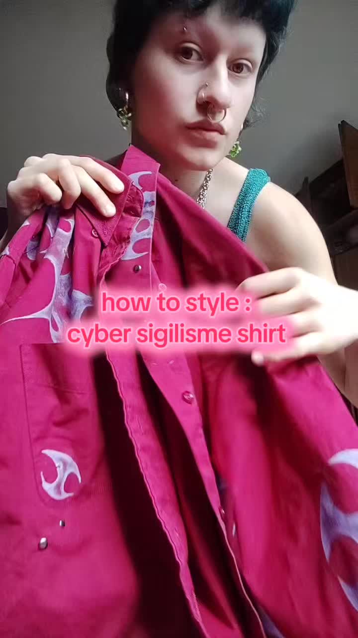 @il/lui - upcycled alt clothing