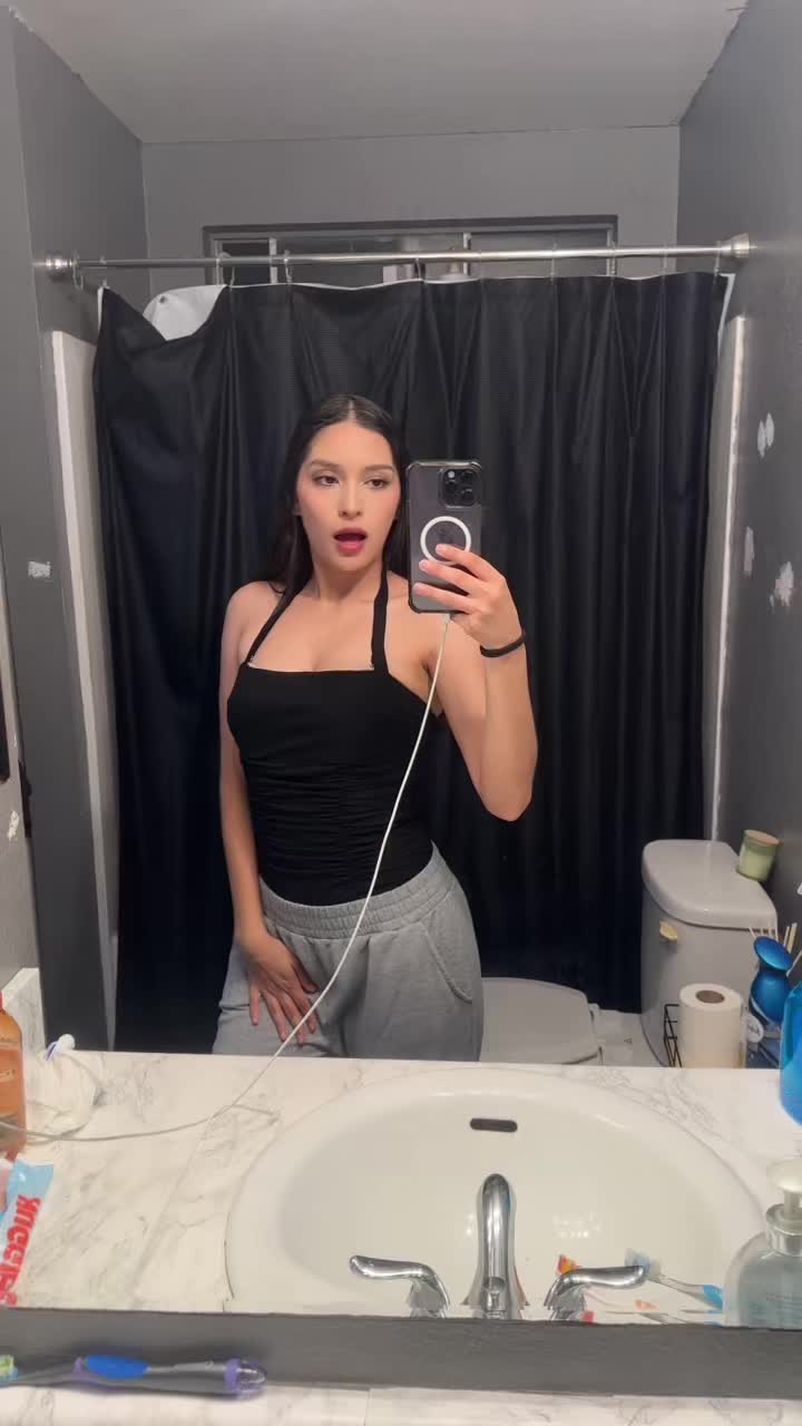 @Yareli