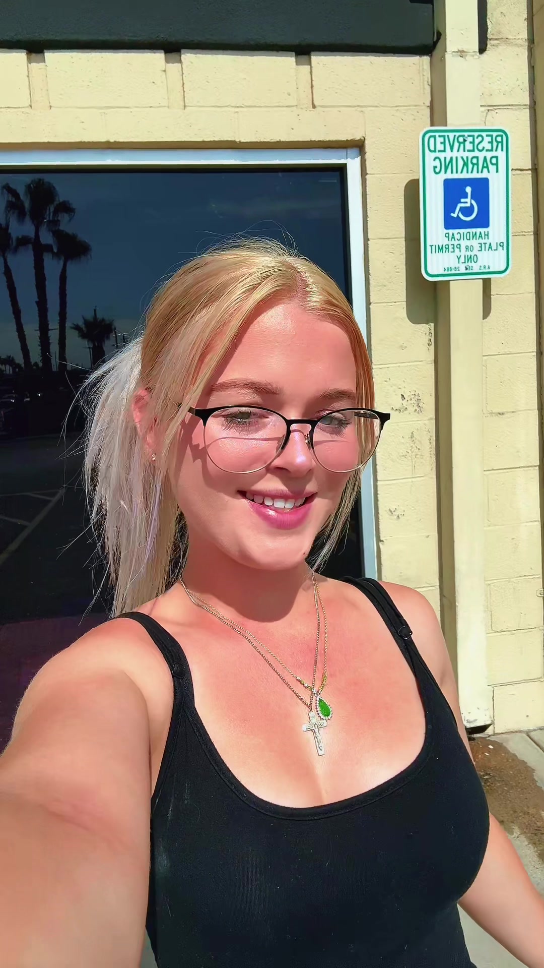 @Olivia401147