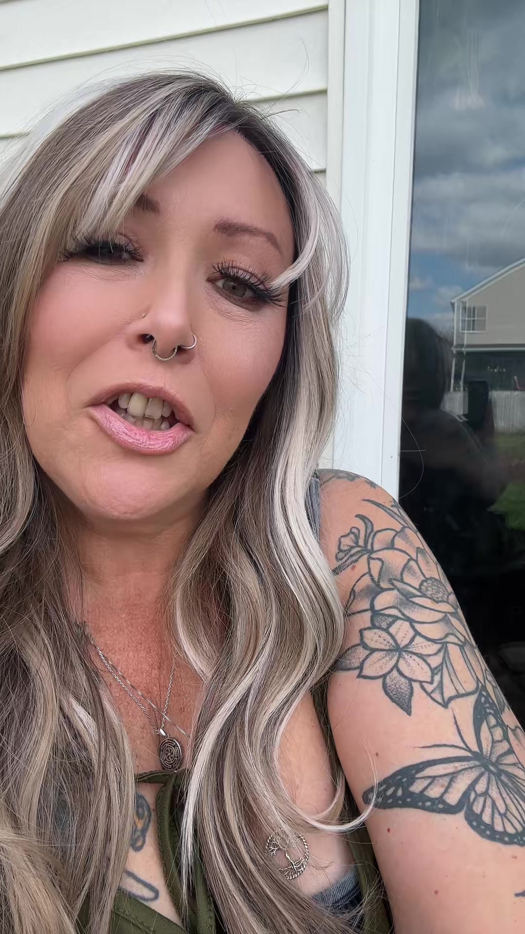 @GracefullyUnhinged